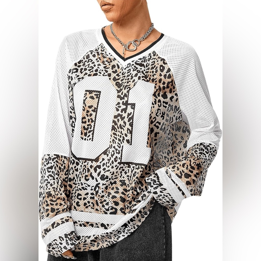 Leopard Print Mesh V-Neck Jersey Top